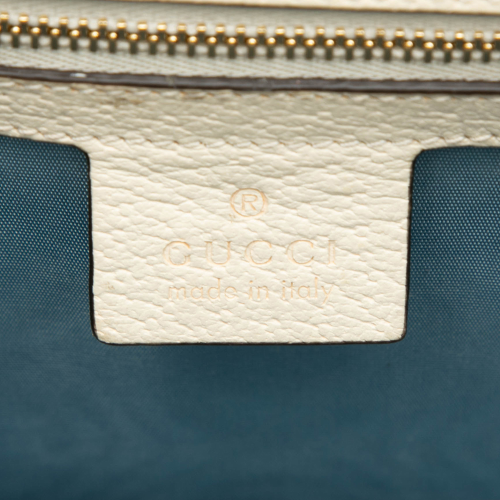 Pre-Loved Gucci Small Calfkin Bee Star Sylvie Satchel - Picture 5 of 7
